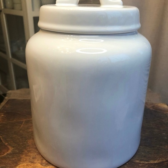 NWT 2018 Rae Dunn Mama's Kitchen Cookie Canister Jar - Picture 3 of 6